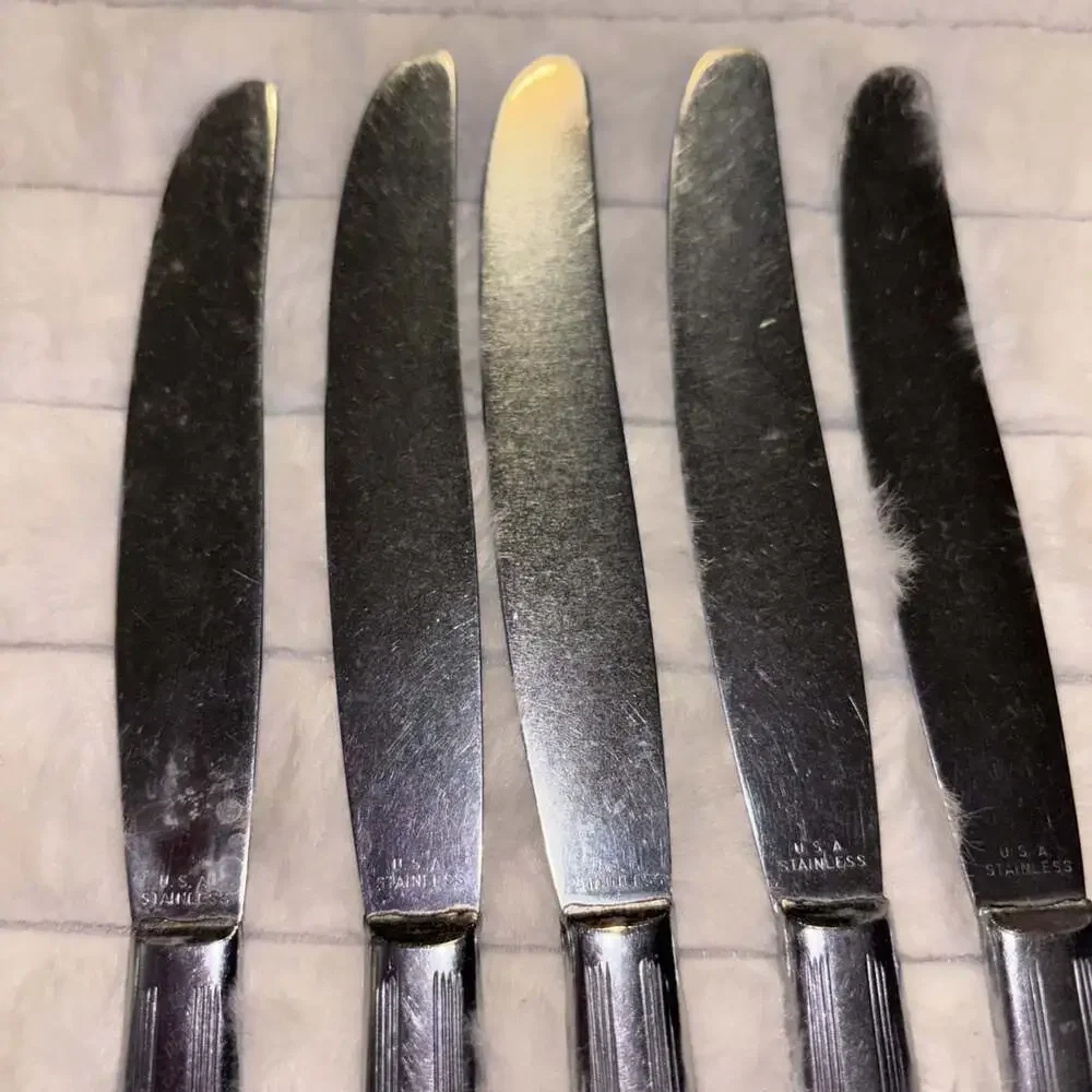 Lot of 5 Vintage Silco Freedom Stainless Dinner Knives USA + 1 Lookalike Spare